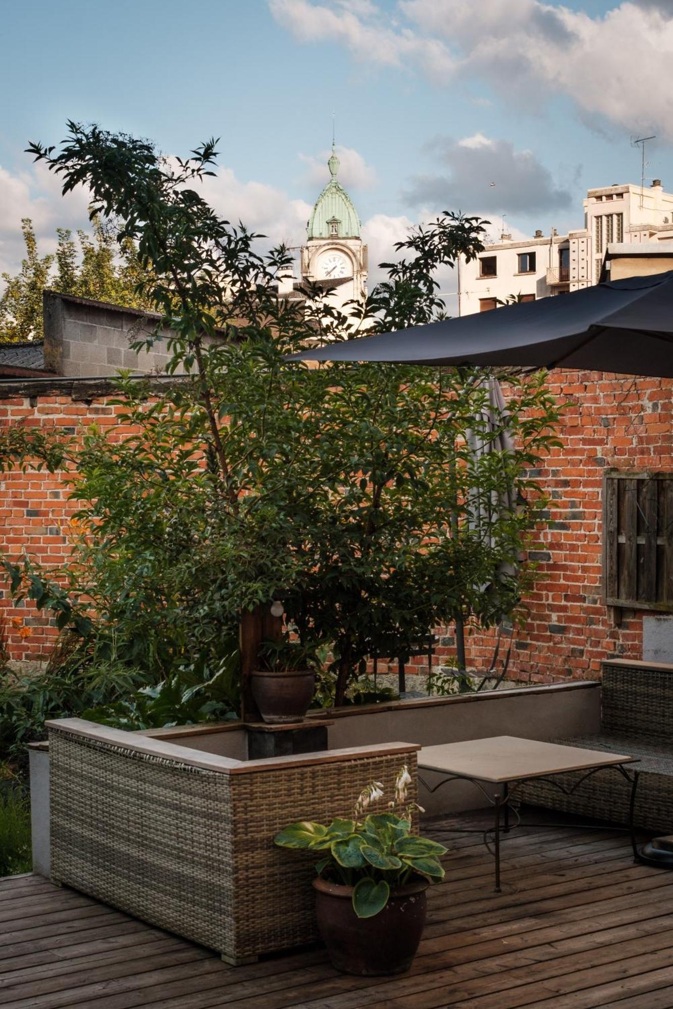 Dupain & Dubeurre - Parking En Supp Apartment